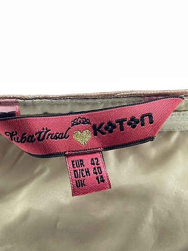 42 Beden çeşitli Renk Koton Kısa Elbise %70 İndirimli.