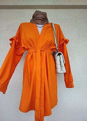 Turuncu kimono