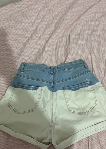 28 Beden Kadın Mavi Beyaz Mini Denim Şort