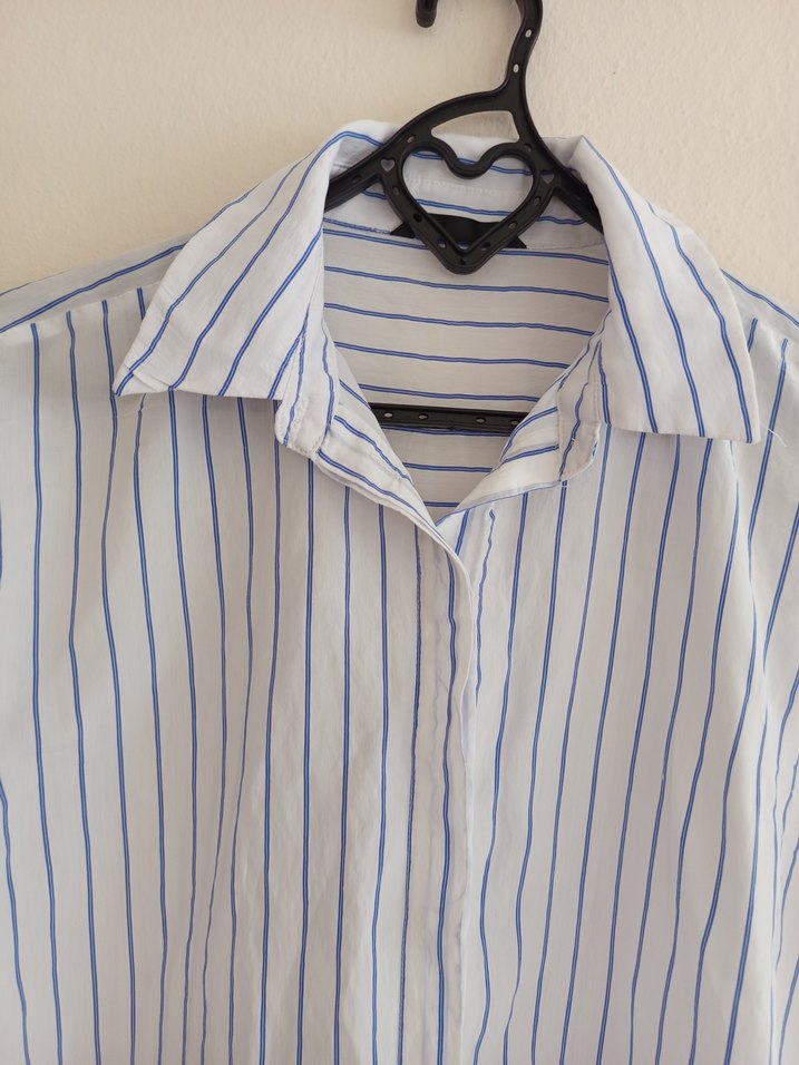 Beyaz Çizgili Kısa Kollu gömlek m-/ - Görsel 2