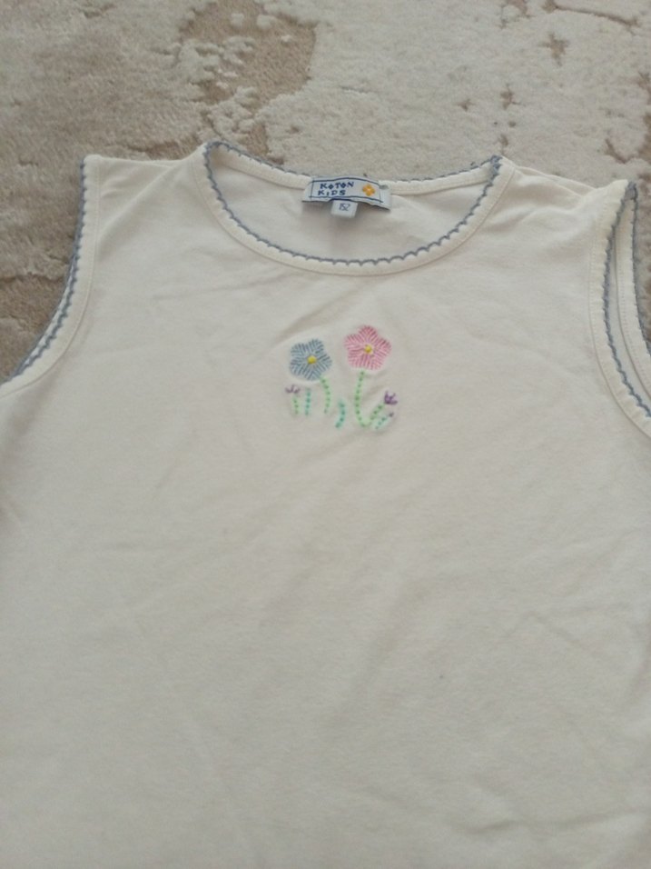 Kız Çocuk Nakışlı Beyaz Kolsuz Tişört - Görsel 2