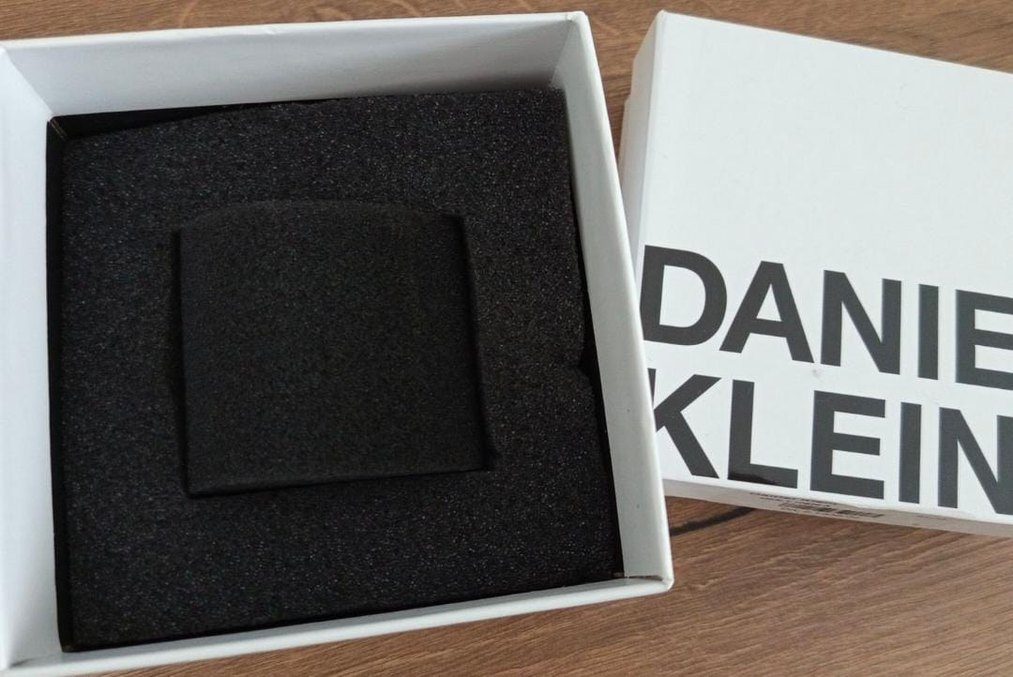 Daniel Klein saat kutu - Görsel 2