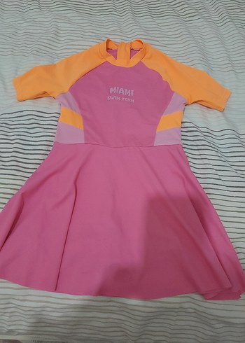 Pembe Kız Çocuk Kısa Kollu mayo