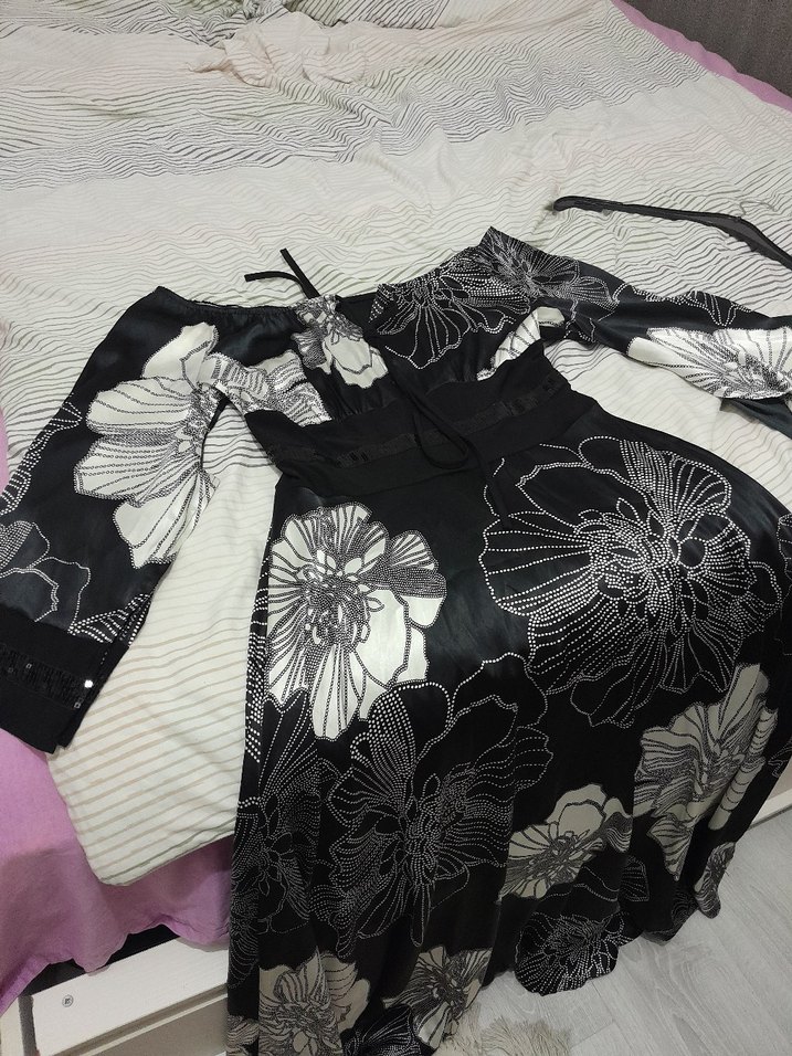 Uzun Siyah Gri Desenli elbise - Görsel 3