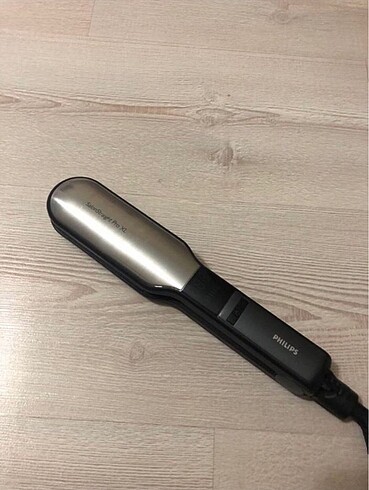 Philips SalonStraight Pro XL saç düzleştirici