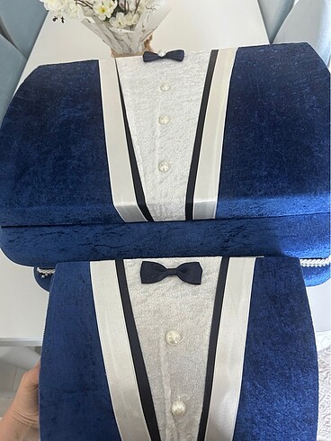 Damat sandığı/bohçası