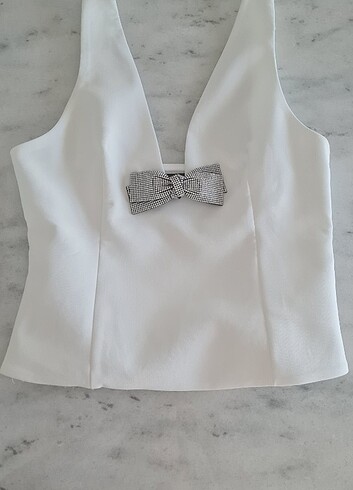 s Beden Zara Fiyonk detayli oturan top