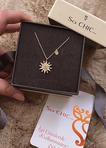 So chic kolye