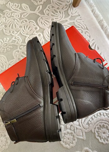 Klasik Kahverengi Deri Bağcıklı Erkek Bot - Görsel 9