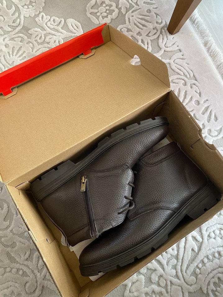 Klasik Kahverengi Deri Bağcıklı Erkek Bot - Görsel 2