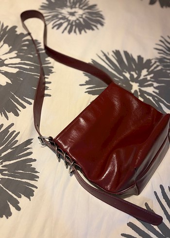 Stradivarius Bordo Deri Capraz Canta