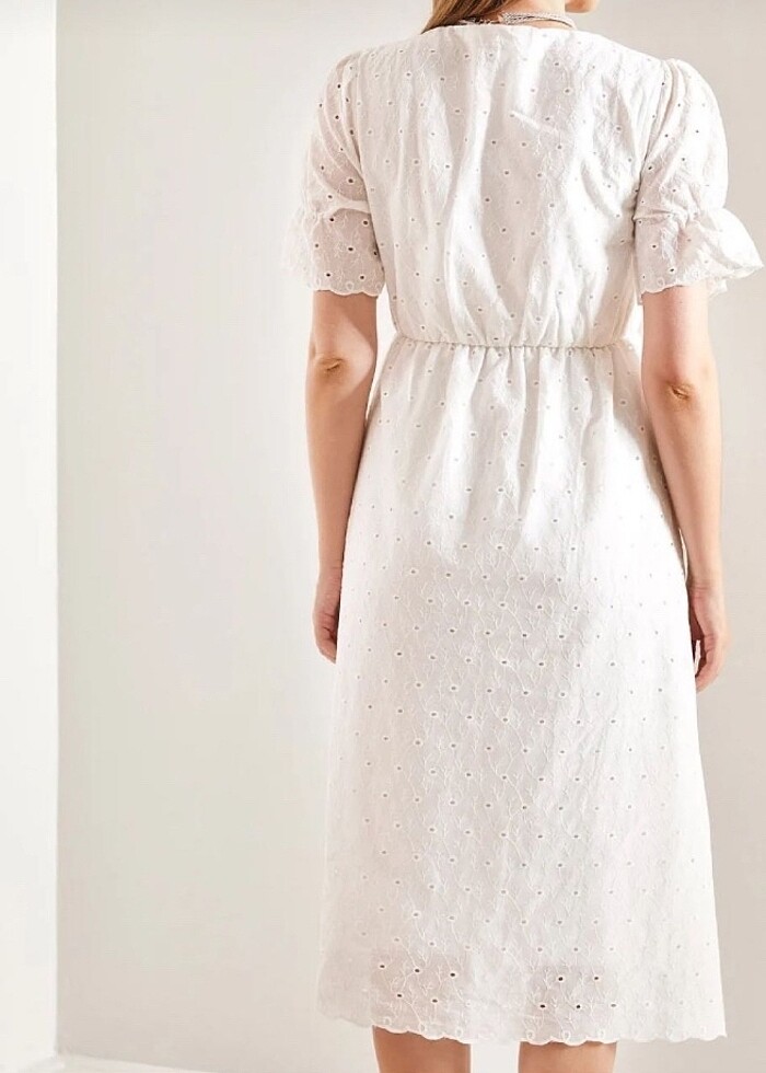 Beyaz fisto elbise - Görsel 2