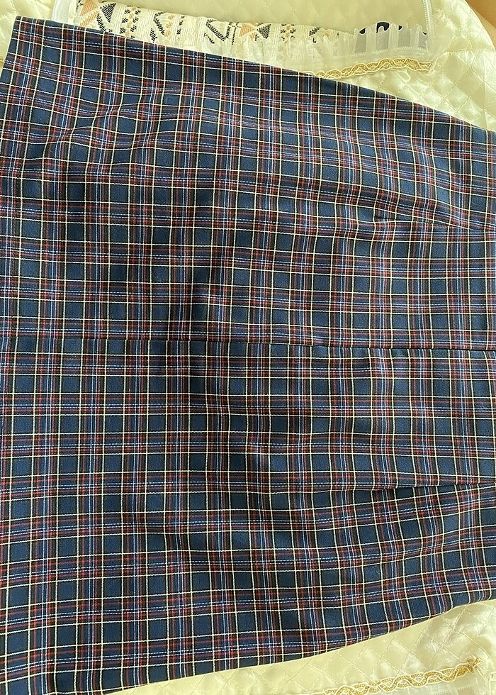 Lacivert ekose desen önden 2yırtmaçlı etek - Görsel 4