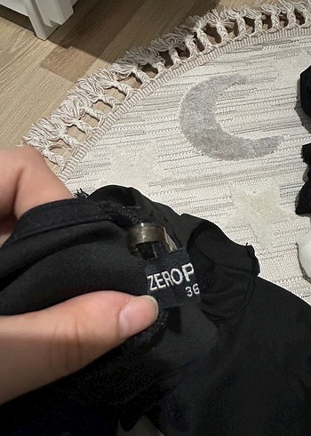 Püsküllü Siyah elbise - Görsel 2