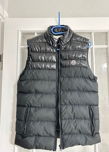 Moncler m