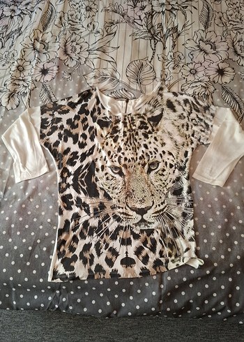 Leopar Desenli Kadın Yarım Kollu Bluz - Görsel 4