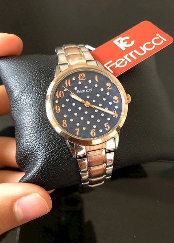Ferrucci Klasik Kadın Saati Gold Renk