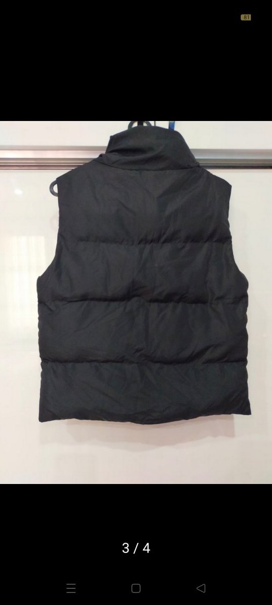 Siyah Fermuarlı Yüksek Yakalı Kadın Yelek - Görsel 3