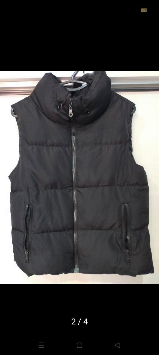 Siyah Fermuarlı Yüksek Yakalı Kadın Yelek - Görsel 2