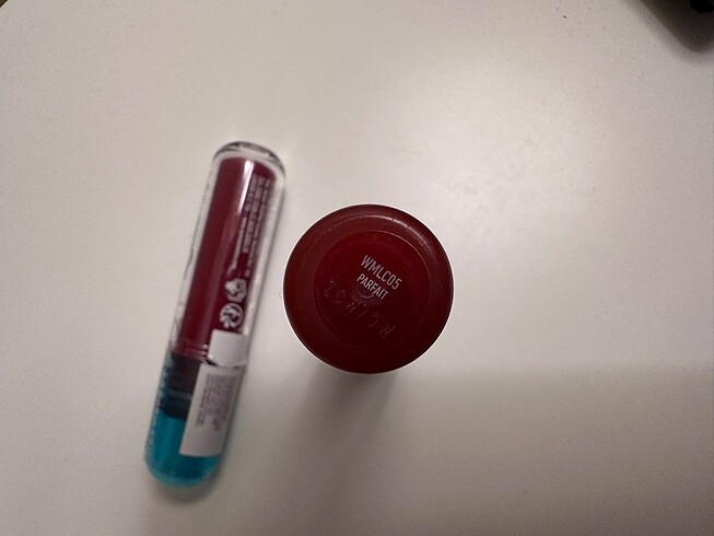  Beden NYX Ruj Seti (Gloss Serum & Smooth Whip)