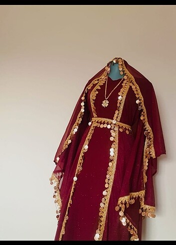 m Beden kırmızı Renk Yöresel elbise kaftan 