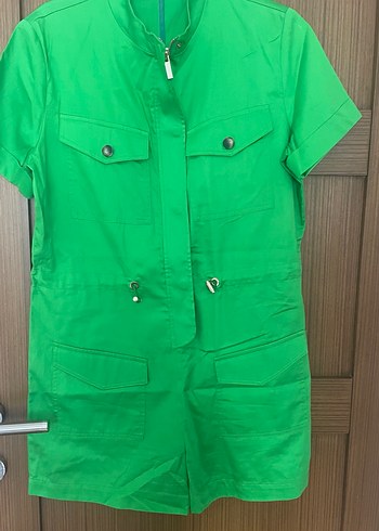 Düğmeli Yeşil Kısa Tulum - Görsel 2