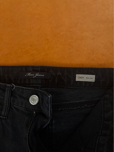 Mavi Jeans siyah jean 1 kere giyildi