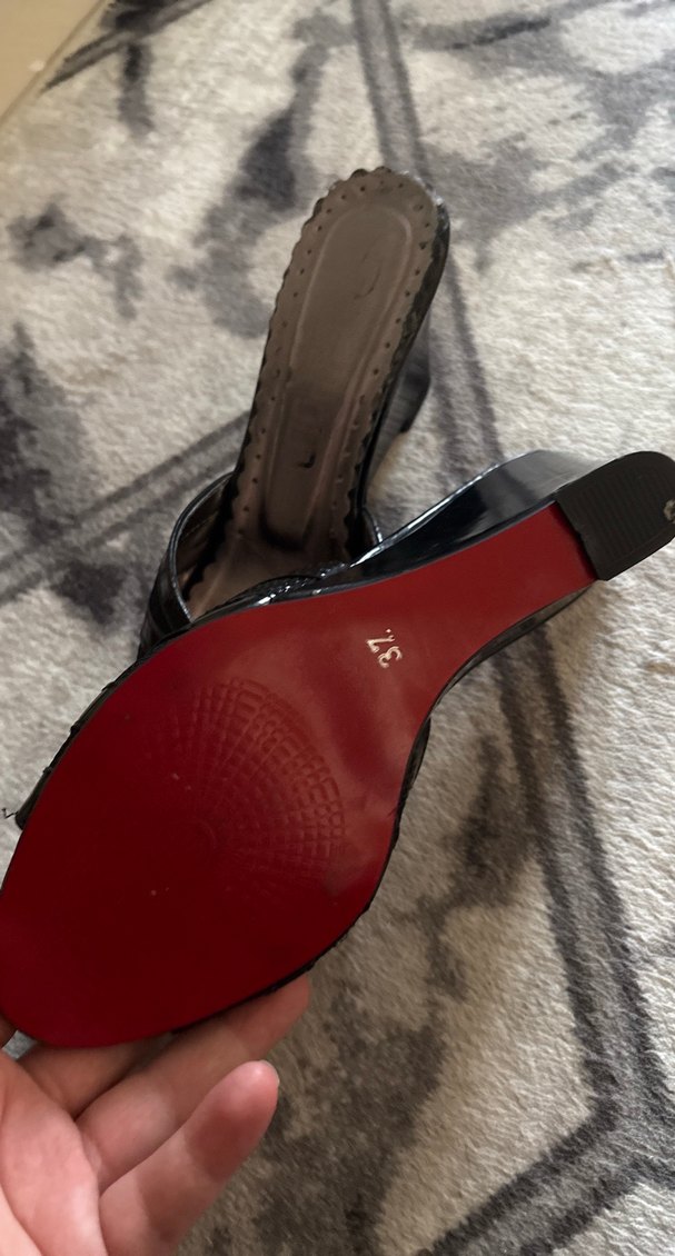 Tokalı Siyah Kadın Dolgu Topuk Terlik - Görsel 2