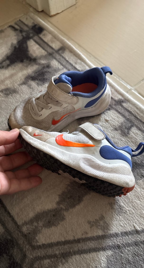 Gri Bağcıklı ve Cırt Cırtlı Erkek Çocuk Spor Ayakkabı - Görsel 2