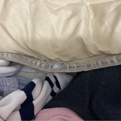 s Beden ten rengi Renk Pull Bear Mont