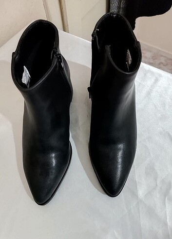 LC Waikiki LCW bot