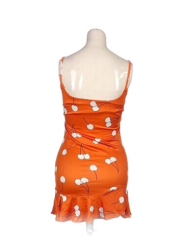 s Beden PreLoved Kısa Elbise %70 İndirimli.