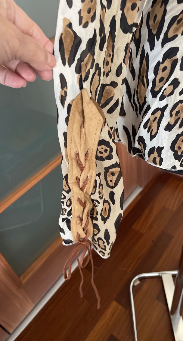Kahverengi Leopar Desenli Bohem Bluz - Görsel 3