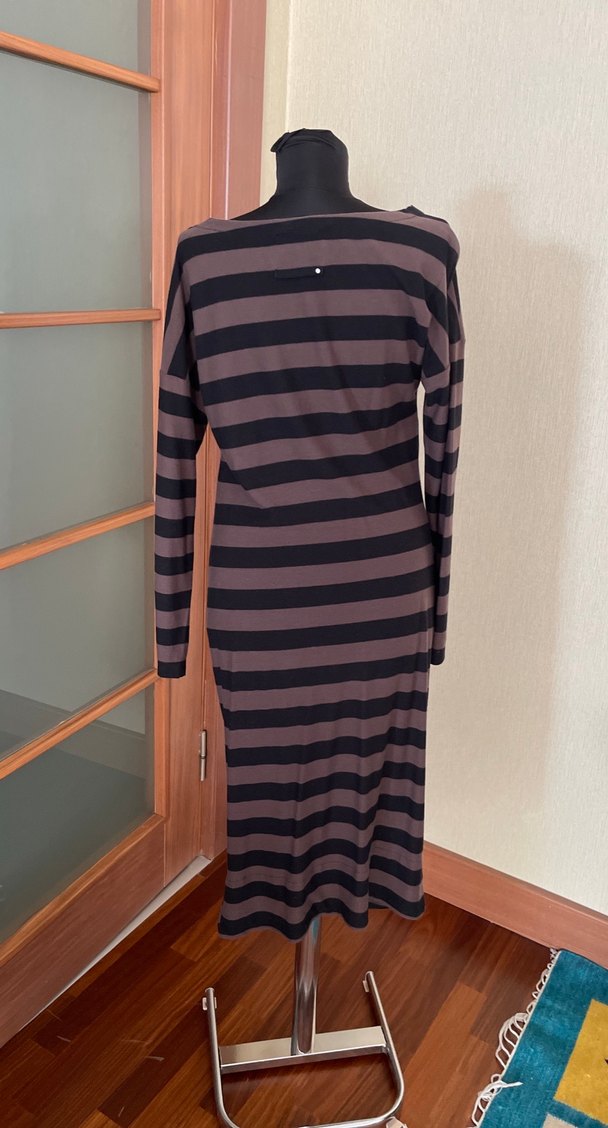 Kahverengi Zebra Desenli Uzun Drapeli Elbise - Görsel 5