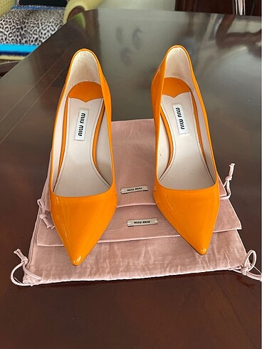 Miu Miu stiletto