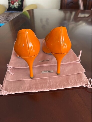 36,5 Beden turuncu Renk Miu Miu stiletto