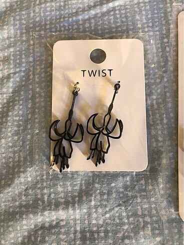Twist Twist küpe kolye