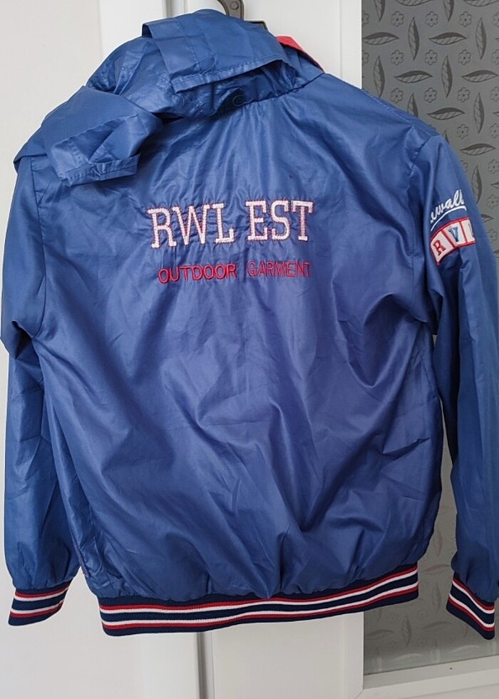 8 yaş yağmurluk  - Görsel 3