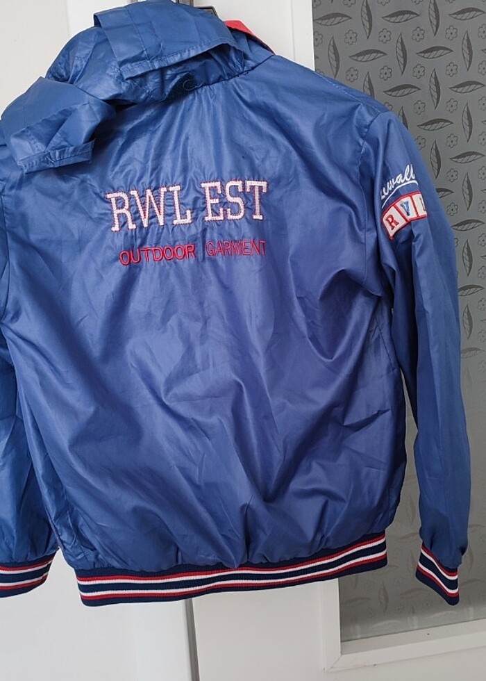 8 yaş yağmurluk  - Görsel 5