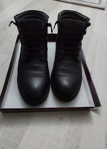 43 numara erkek bot - Görsel 3