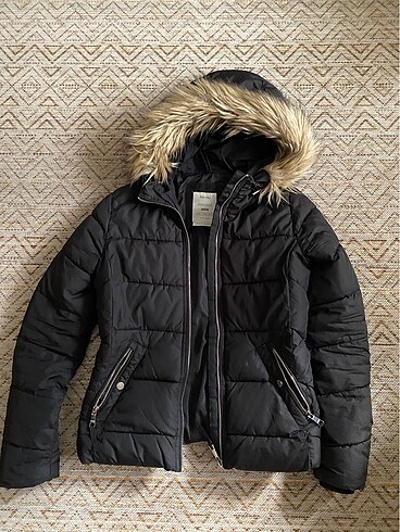 Bershka mont
