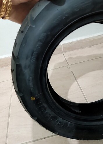 s Beden Motor lastiği ön ve arka 