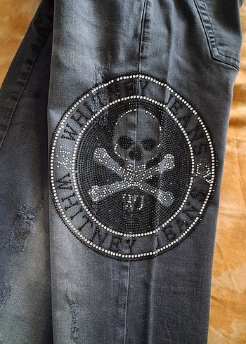 Gri Baskılı Bol Kesim Kadın Kot Pantolon - Görsel 3