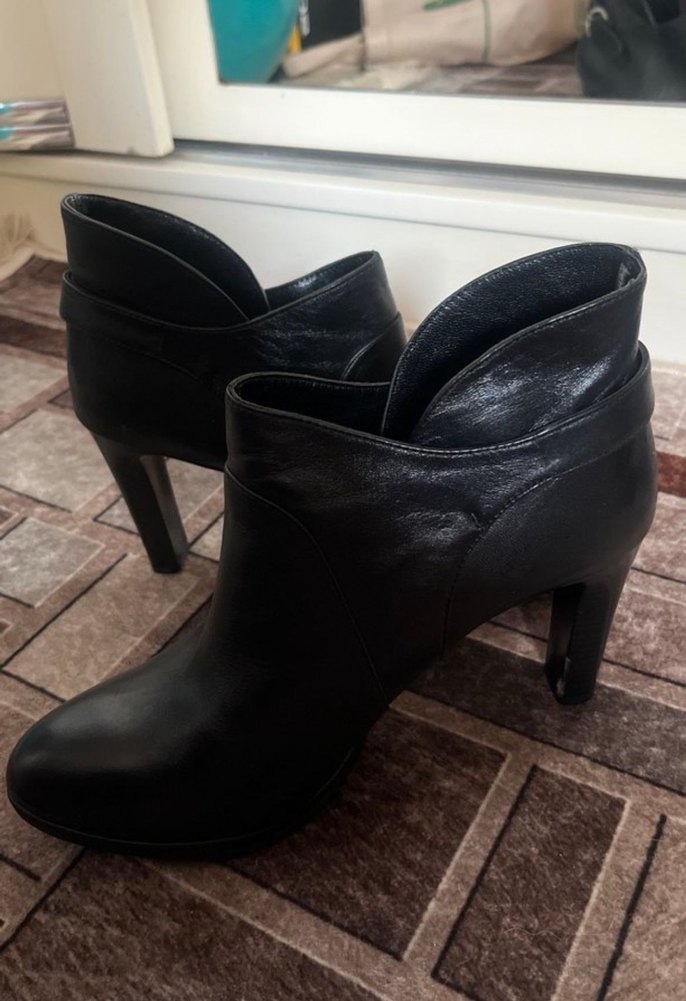 Kadın Siyah Hakiki Deri Stiletto Bot - Görsel 3