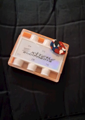 Kırmızı klasik gitar - Görsel 5