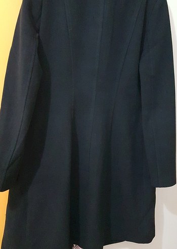 Düğmeli Siyah Kaban - Görsel 7