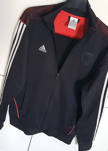 Adidas m