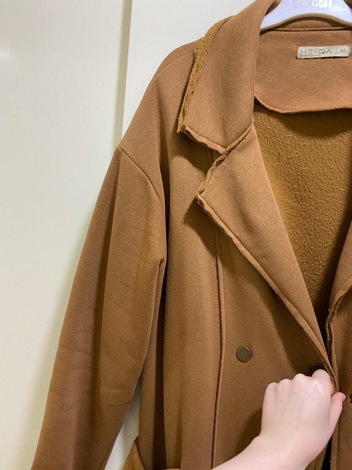 Bej Süet Düğmeli Uzun Kadın Kaban - Görsel 5