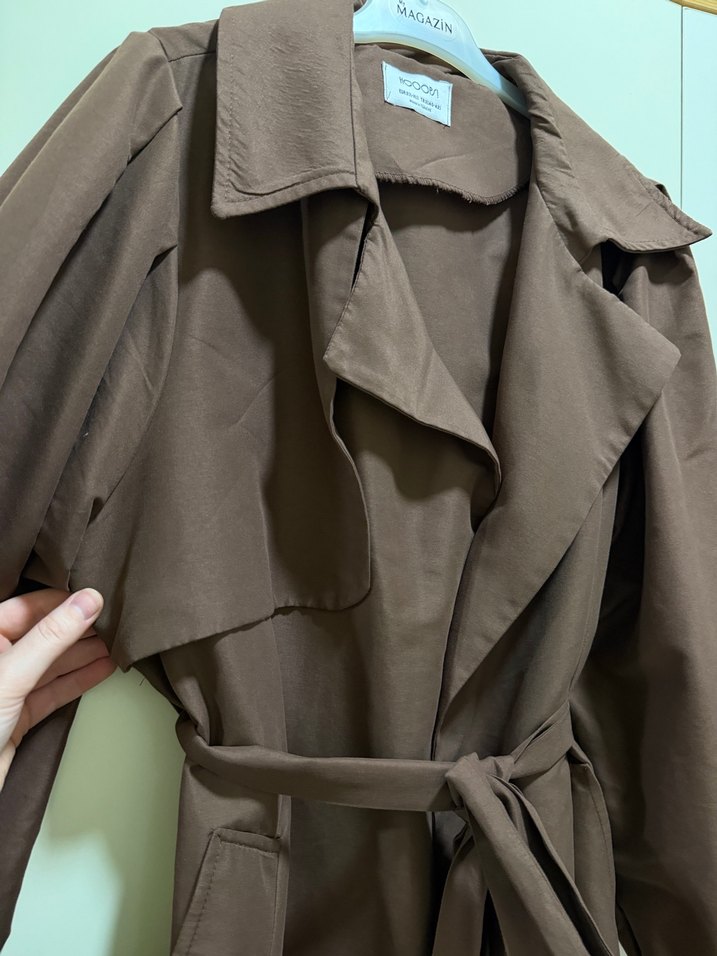 Kahverengi Kemerli Uzun Kadın Trençkot - Görsel 4