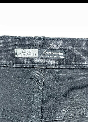 38 Beden Stradivarius jean